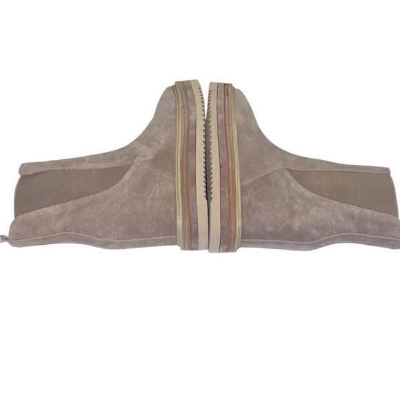 Vince Camuto Omassa Taupe Suede Pull On Boots Size 8.5 - Picture 11 of 11